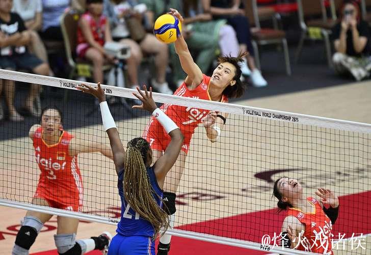 中国女排1-3不敌法国女排 无缘世锦赛八强 中国女排1-3不敌法国女排 无缘世锦赛八强